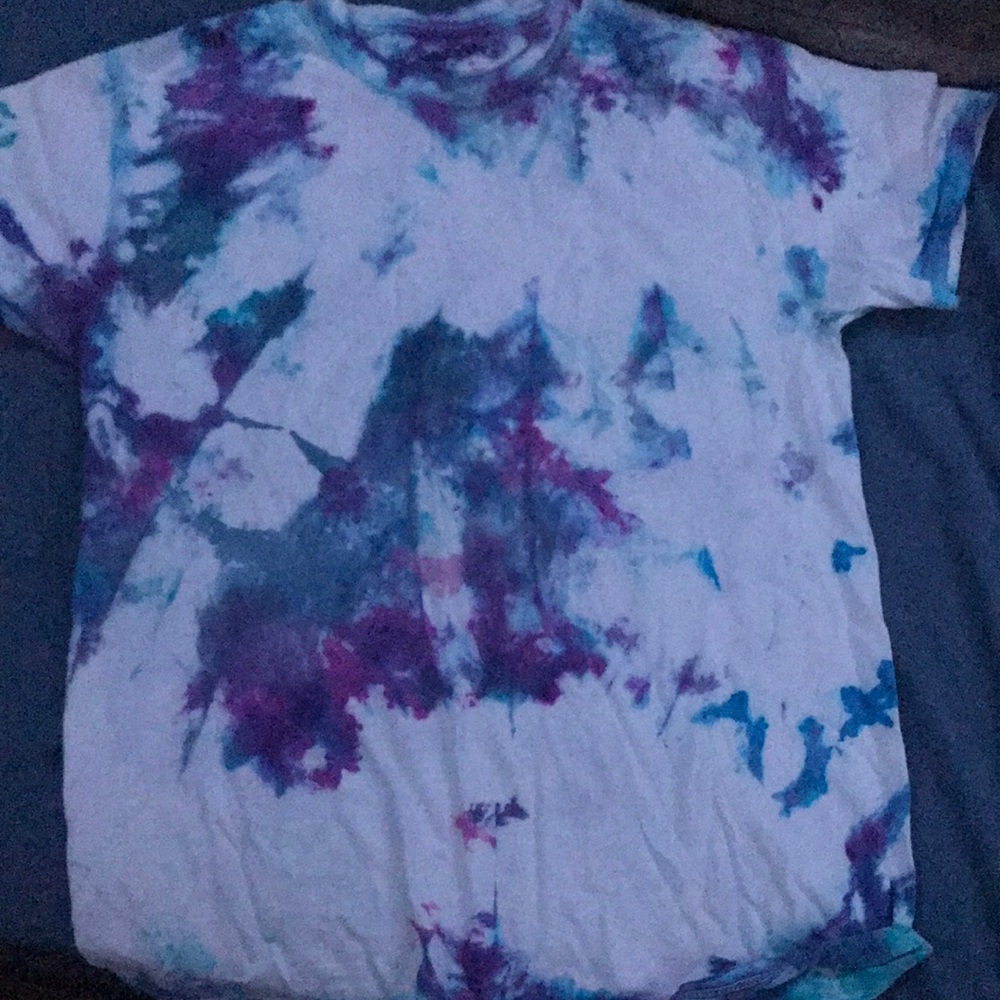 Tie-dye tee shirt